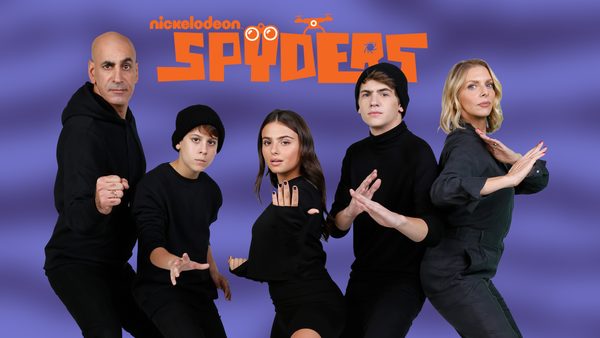 Nickelodeon Шпионаж Nickelodeon Шпионаж